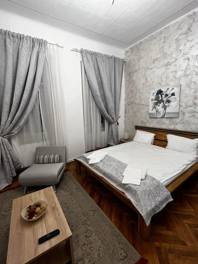 Mira Central Studio Μπρασόβ Εξωτερικό φωτογραφία